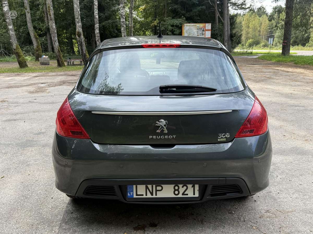 Peugeot 308 - 7