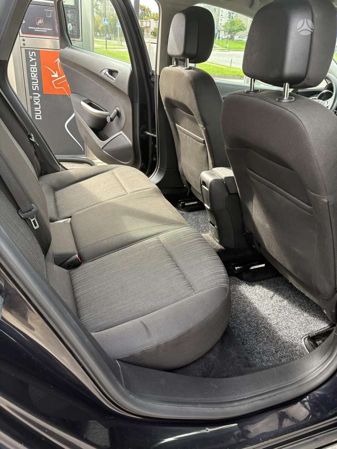 Opel Astra, 1.6 l., hatchback
