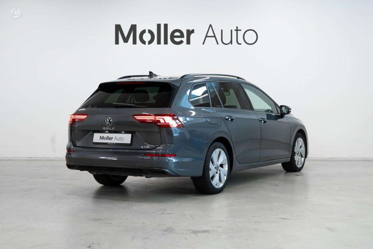 Volkswagen Golf - 3