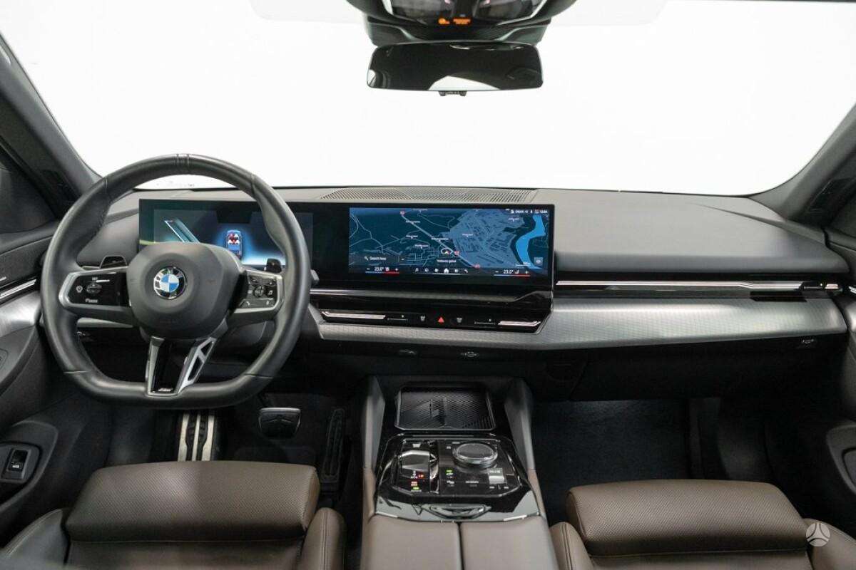 BMW 520, 2.0 l., Седан