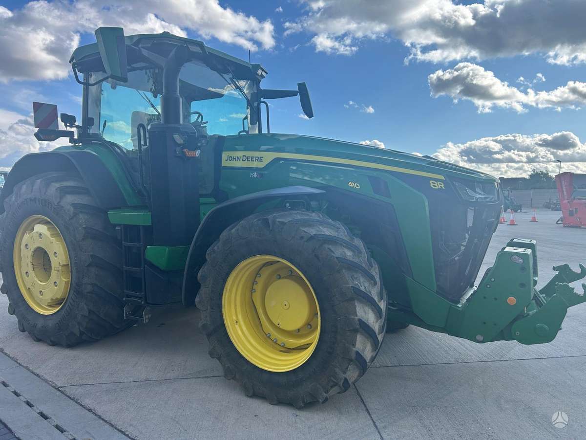 John Deere 8R410, тракторы