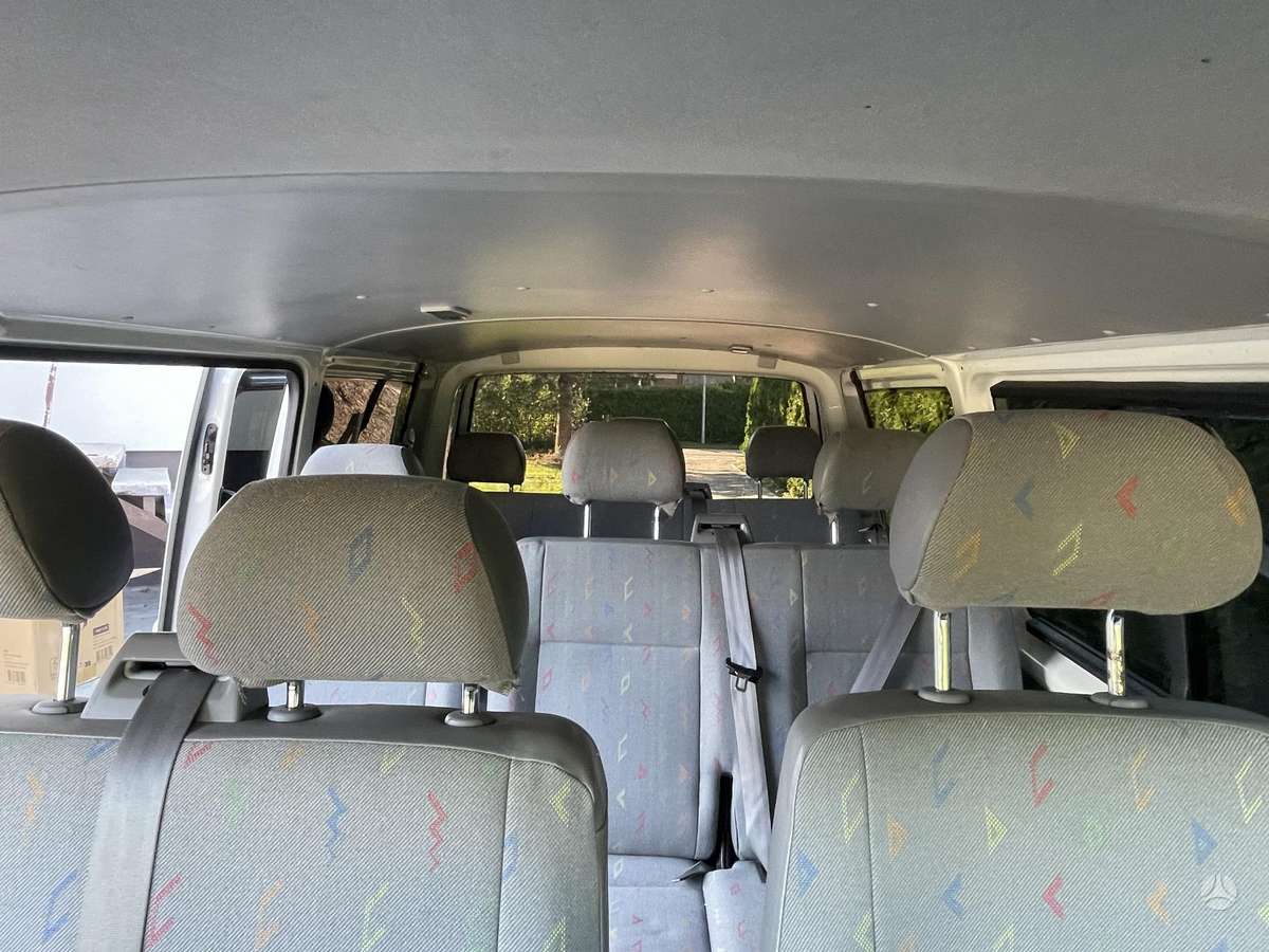Volkswagen Transporter - 3