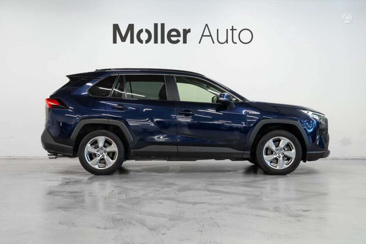 Toyota RAV4 - 4