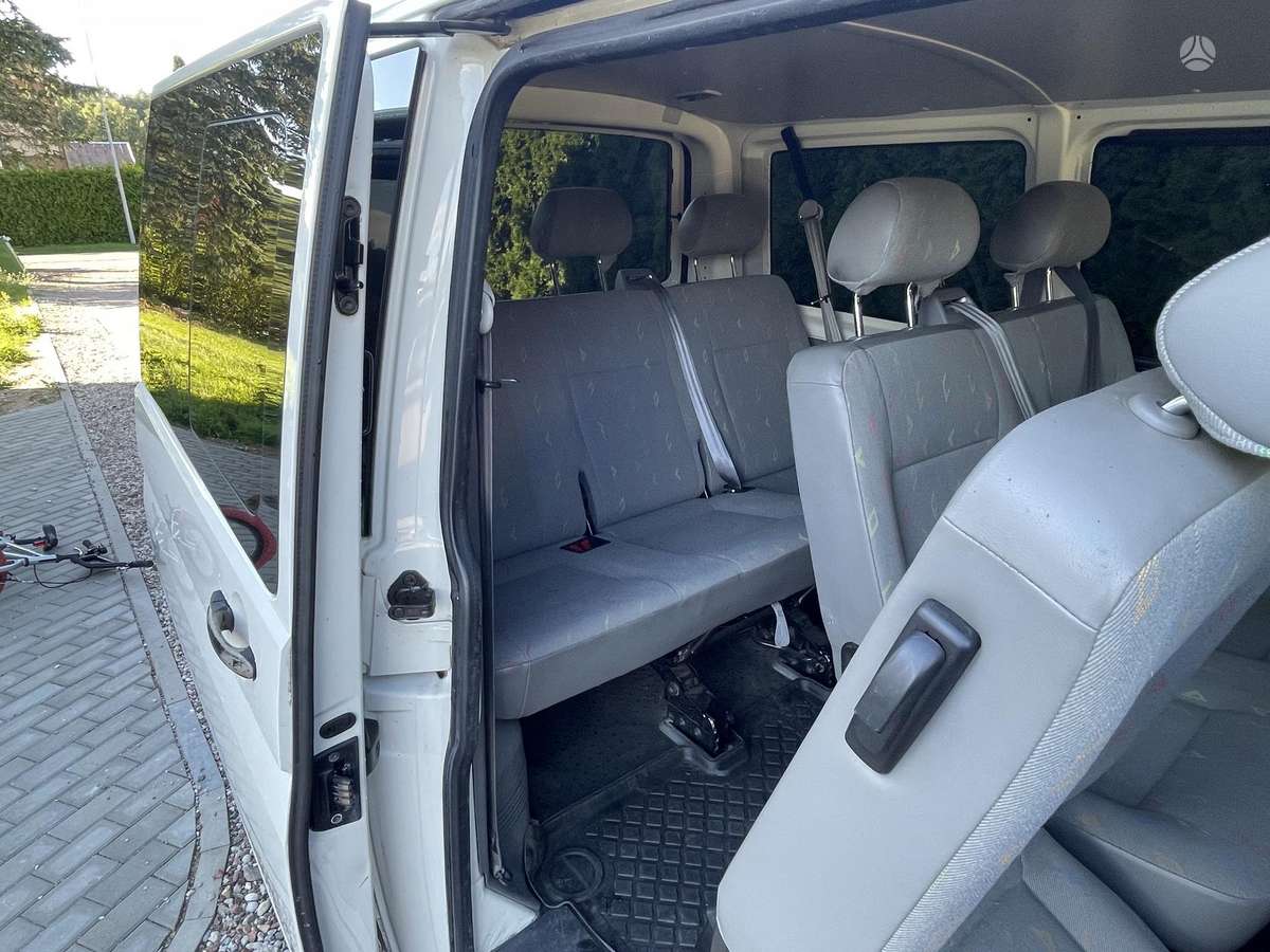 Volkswagen Transporter - 5