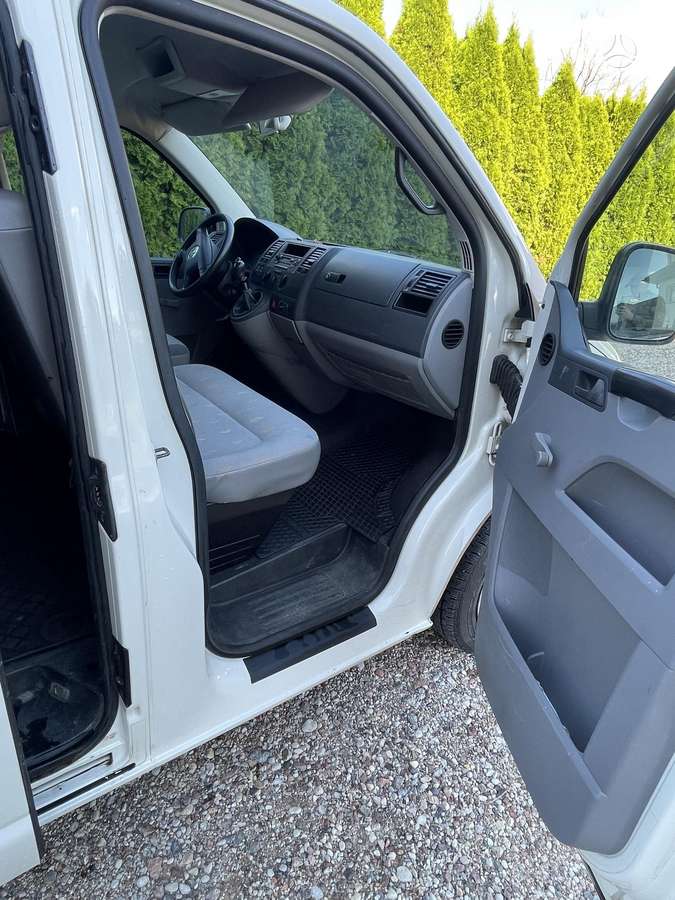 Volkswagen Transporter - 7