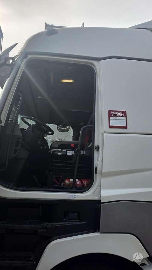 Renault T 520, 2 miegamosios vietos