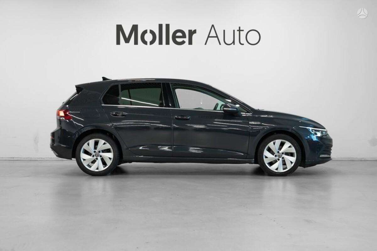 Volkswagen Golf - 4