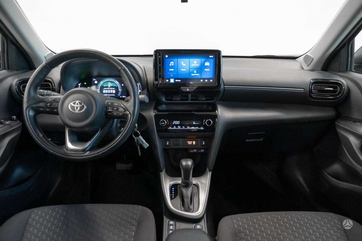 Toyota Yaris Cross - 8