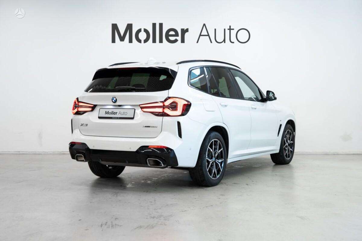 BMW X3, 2.0 l., off-road / crossover
