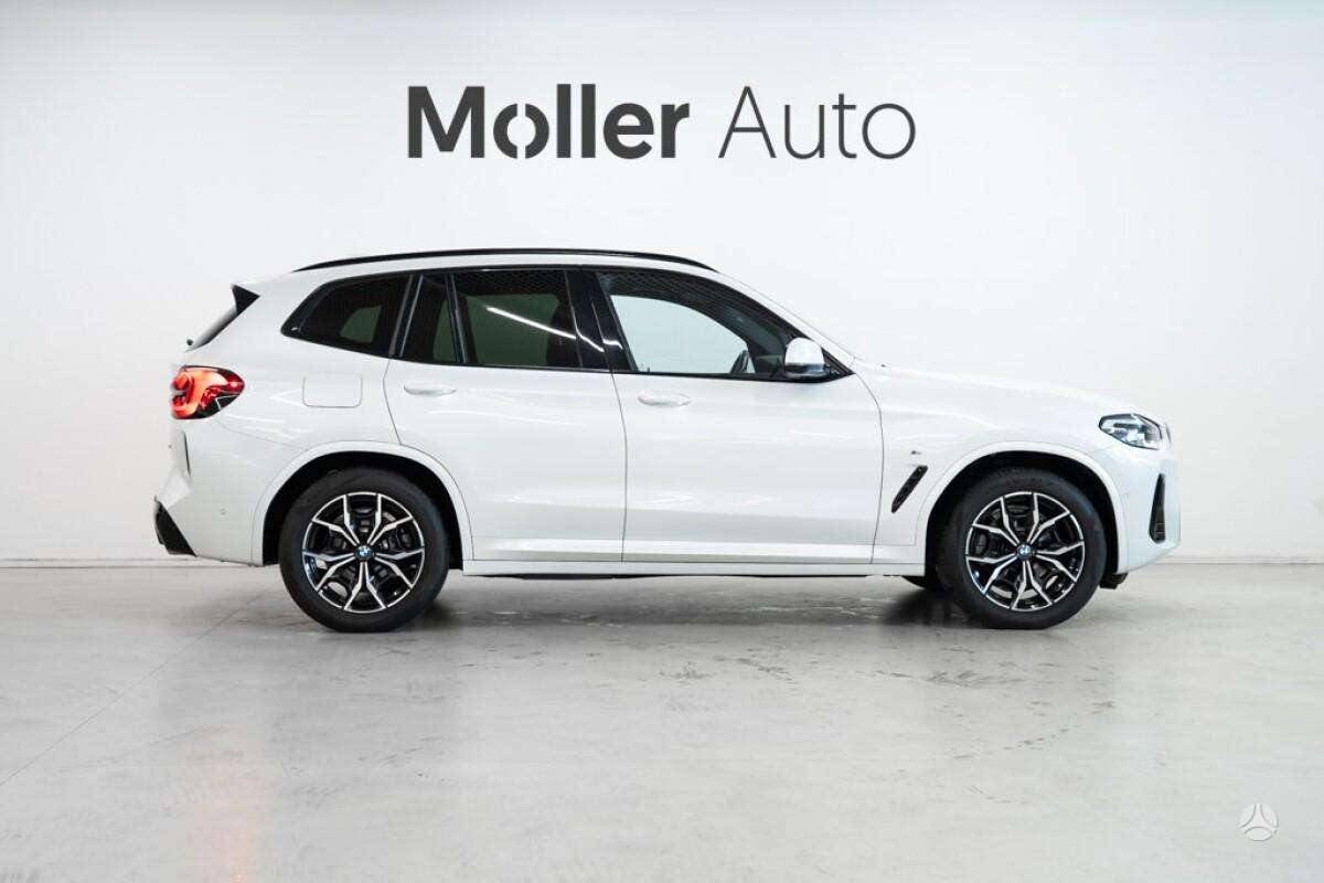 BMW X3, 2.0 l., off-road / crossover