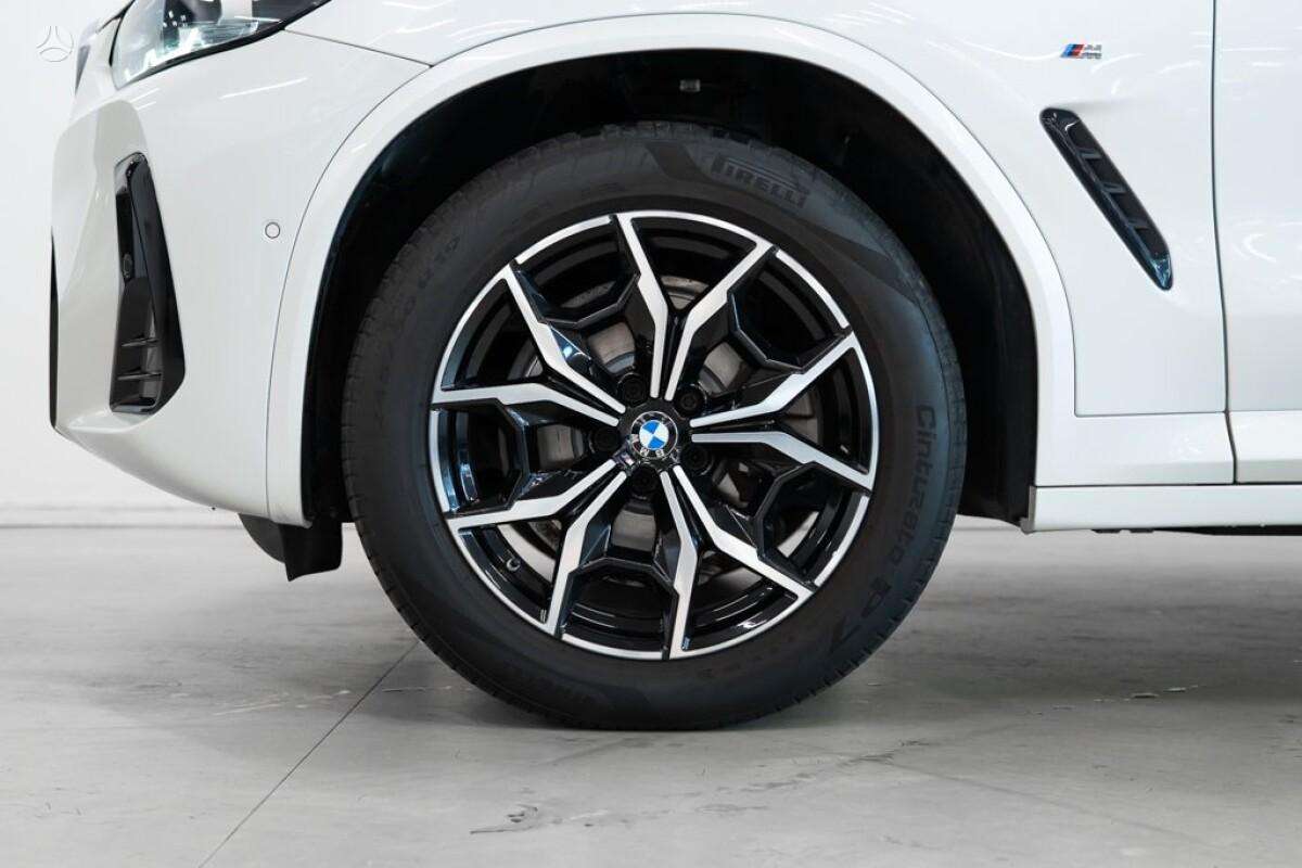 BMW X3, 2.0 l., off-road / crossover