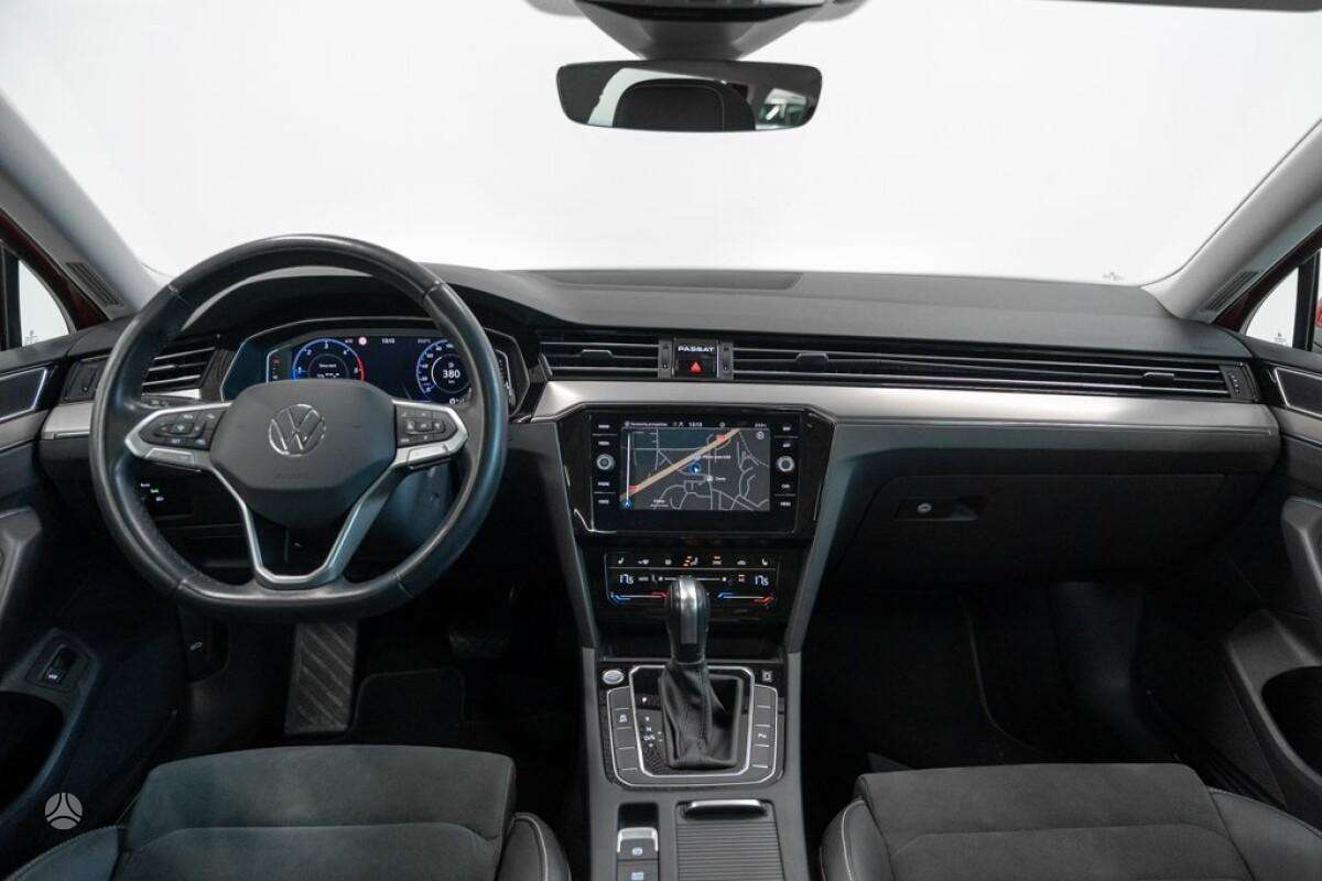 Volkswagen Passat - 8