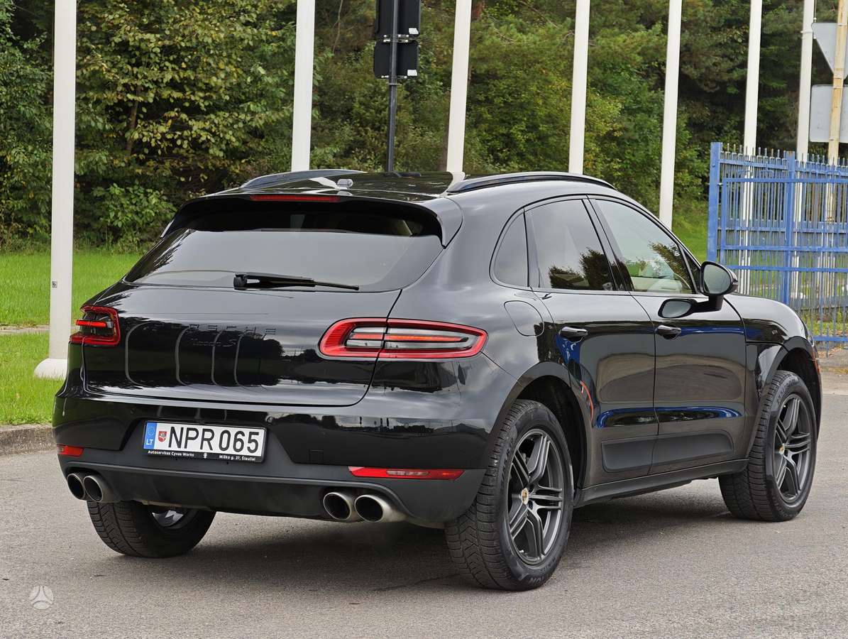 Porsche Macan - 10