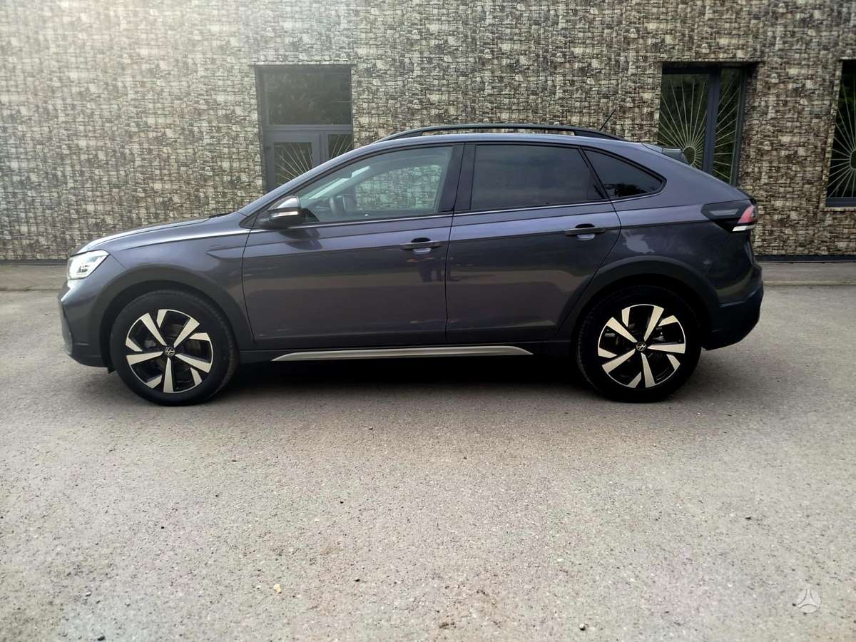 Volkswagen Taigo, hatchback