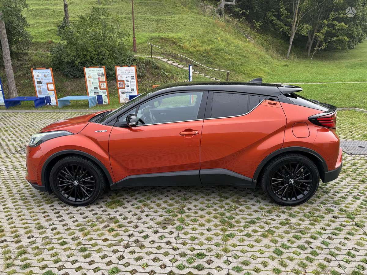 Toyota C-HR - 9
