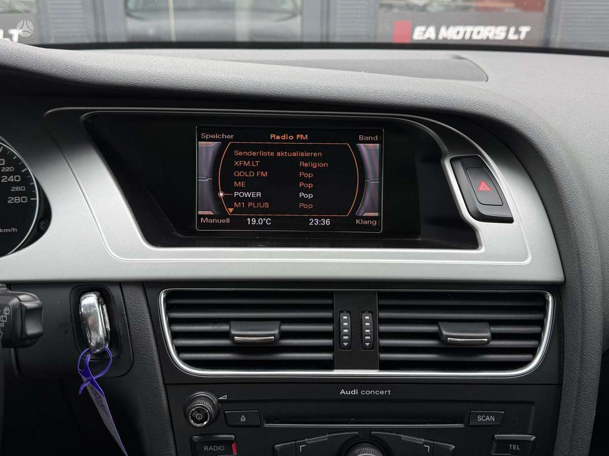 Audi A4, 2.0 l., universalas