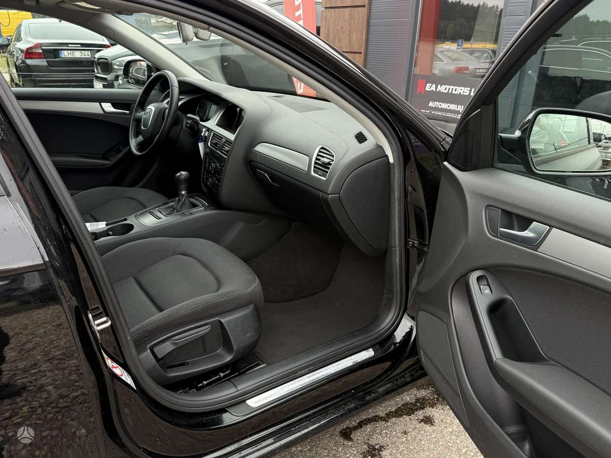 Audi A4, 2.0 l., Универсал