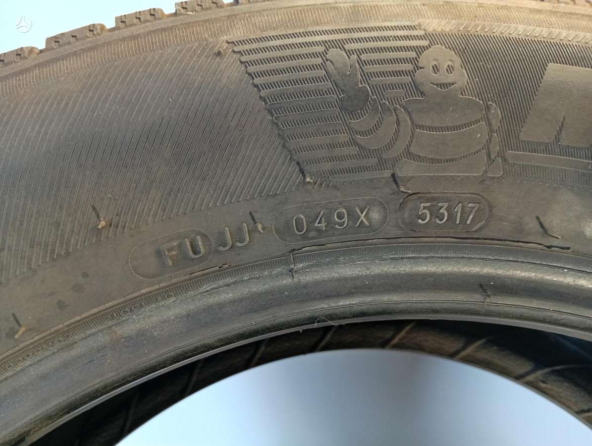 Michelin CROSSCLIMATE, всесезонные 235/55 R17