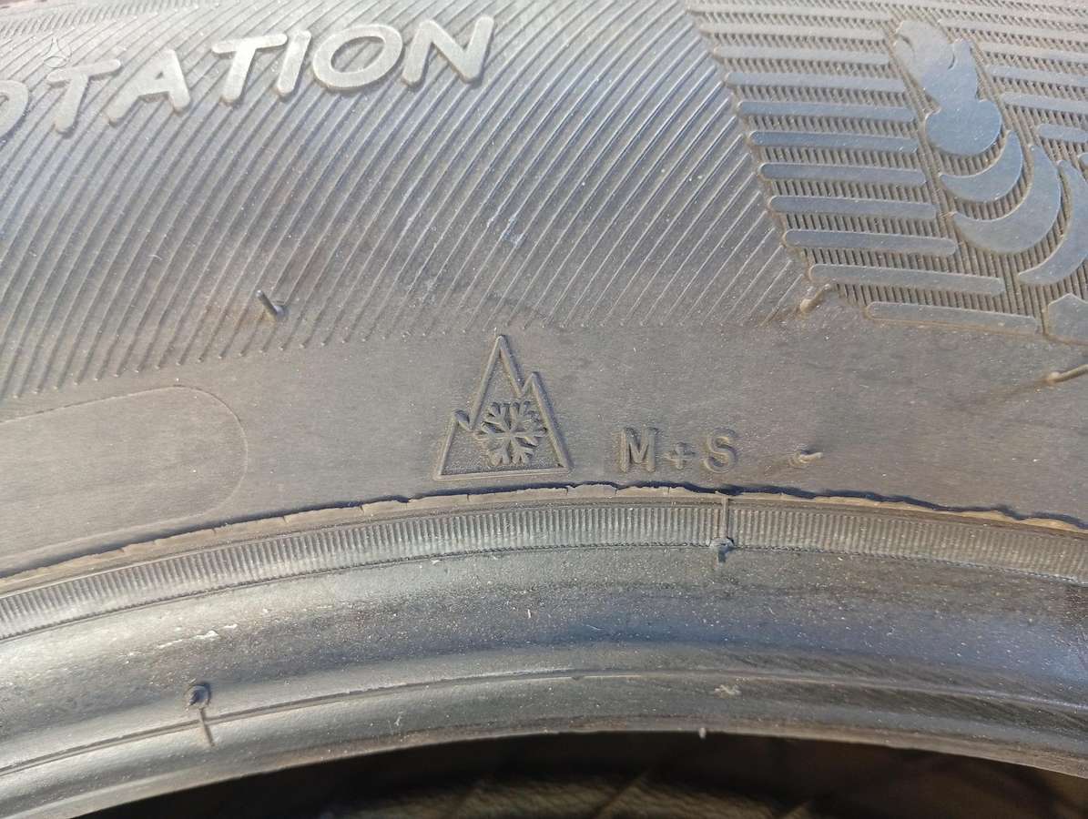 Michelin CROSSCLIMATE, universalios 235/55 R17