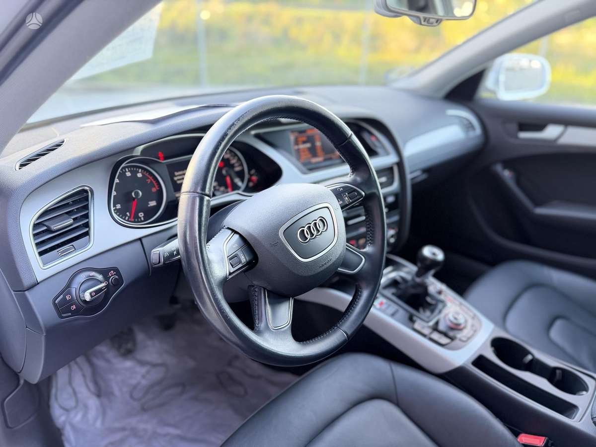 Audi A4, 1.8 l., Универсал