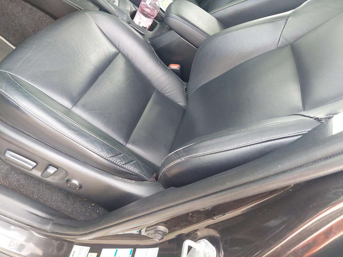 Toyota RAV4 - 7