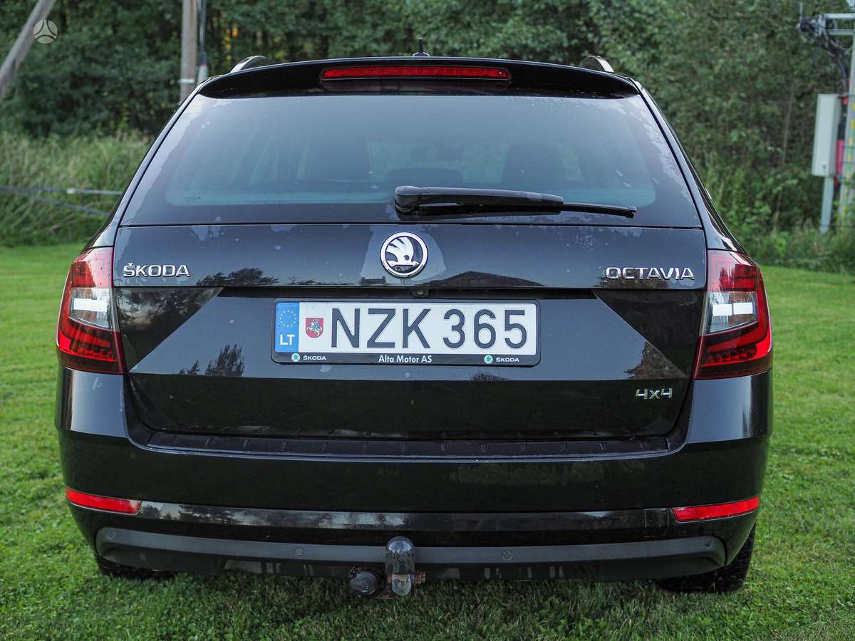 Škoda Octavia - 3
