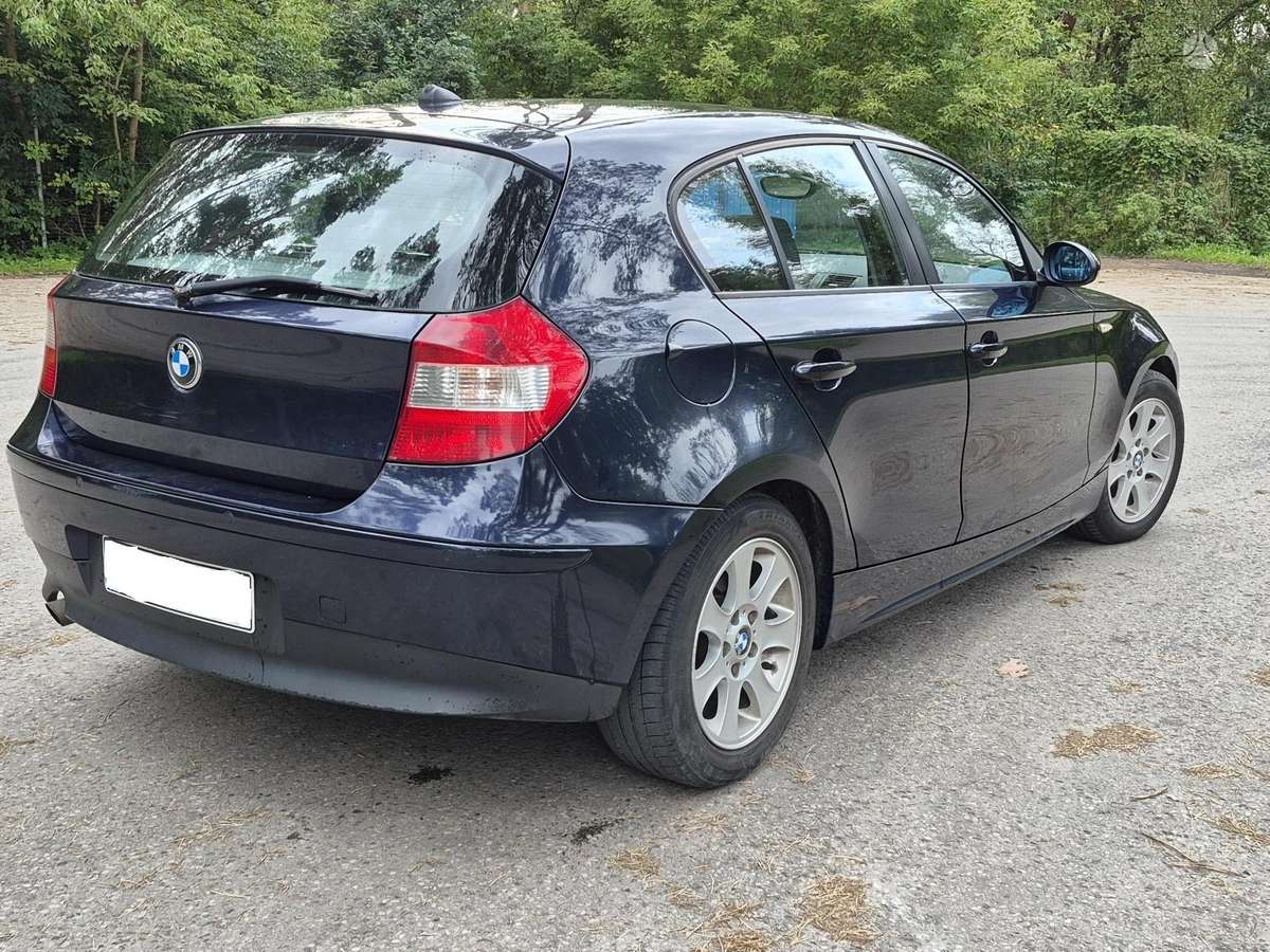 BMW 118, 2.0 l., hatchback