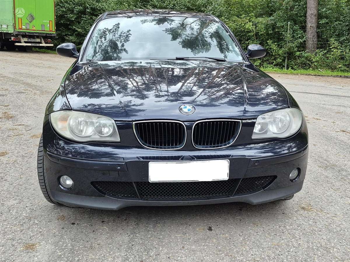 BMW 118, 2.0 l., hatchback