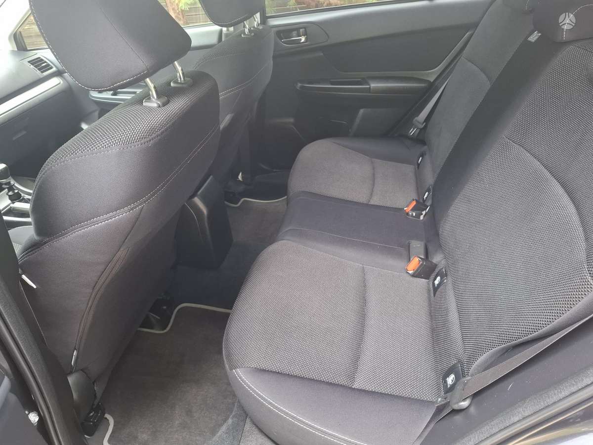 Subaru XV, 2.0 l., Хэтчбек