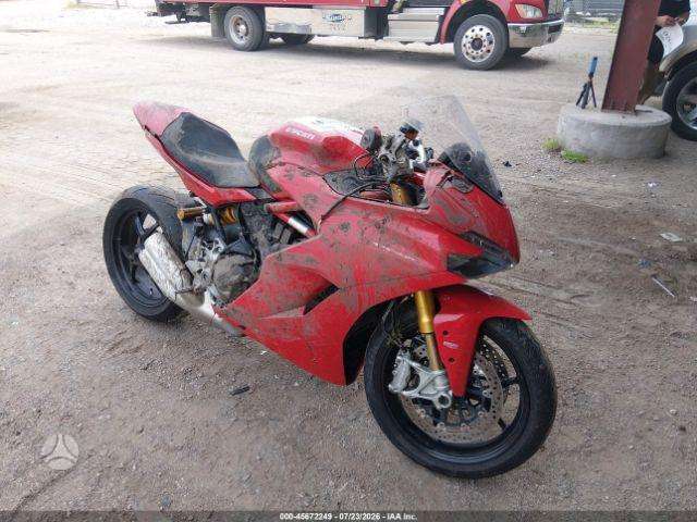 Ducati Supersport 937cc, superbikes
