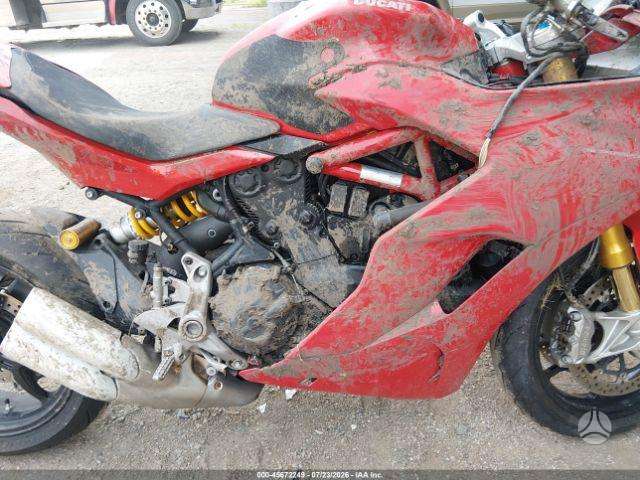 Ducati Supersport 937cc, superbikes