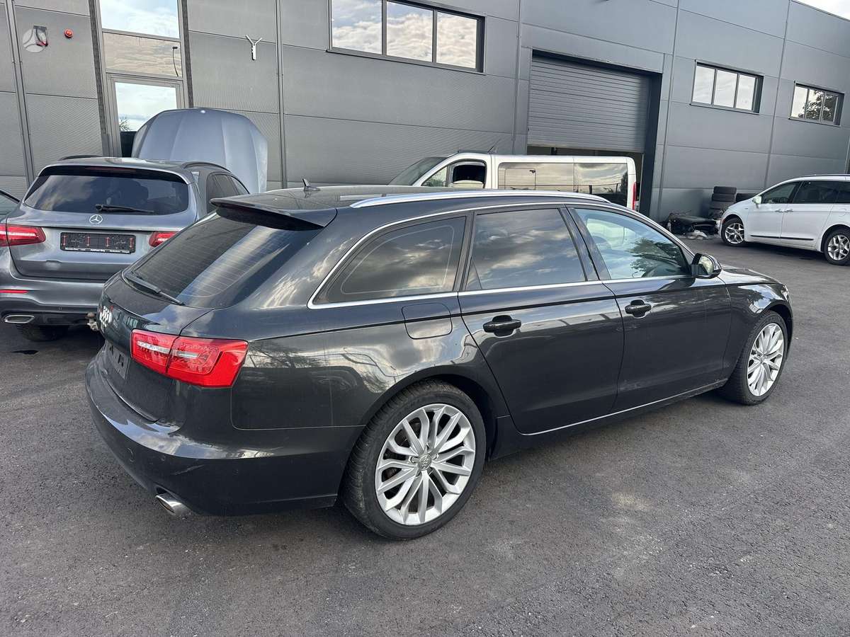 Audi A6, 3.0 l., wagon