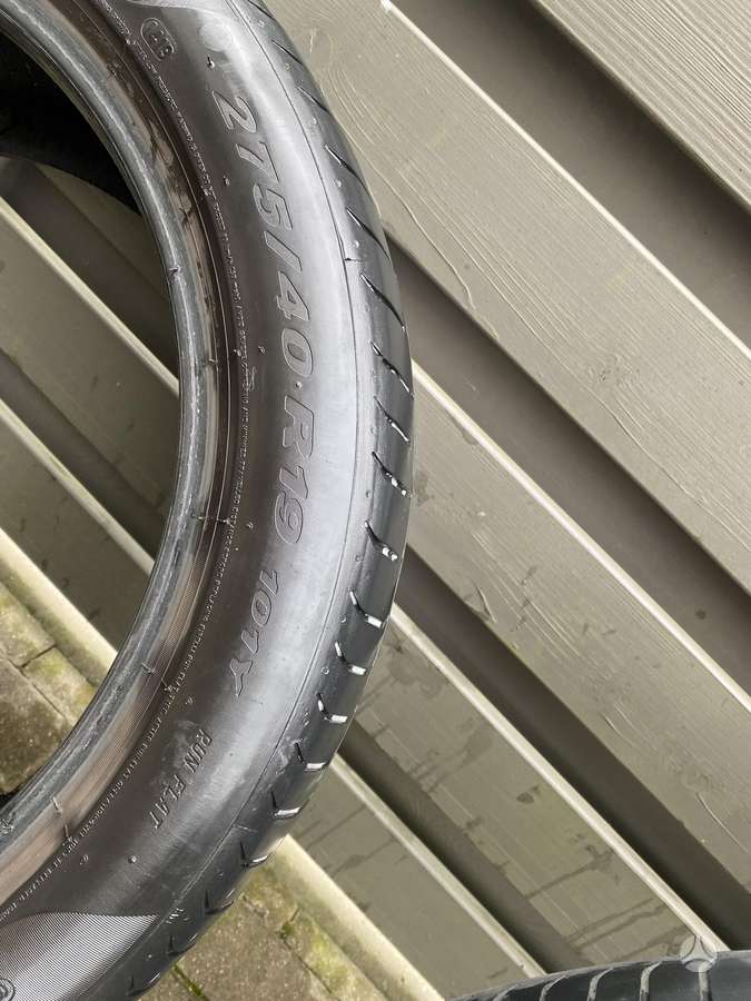Pirelli P Zero, vasaras 275/40 R19