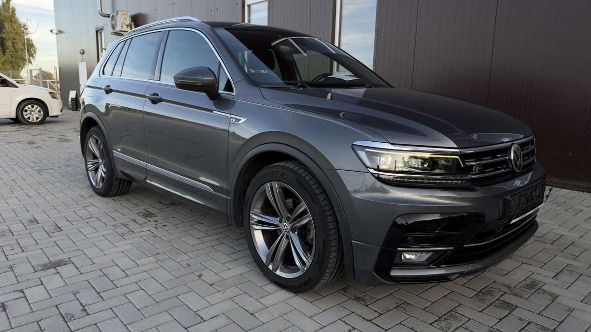 Volkswagen Tiguan - 3