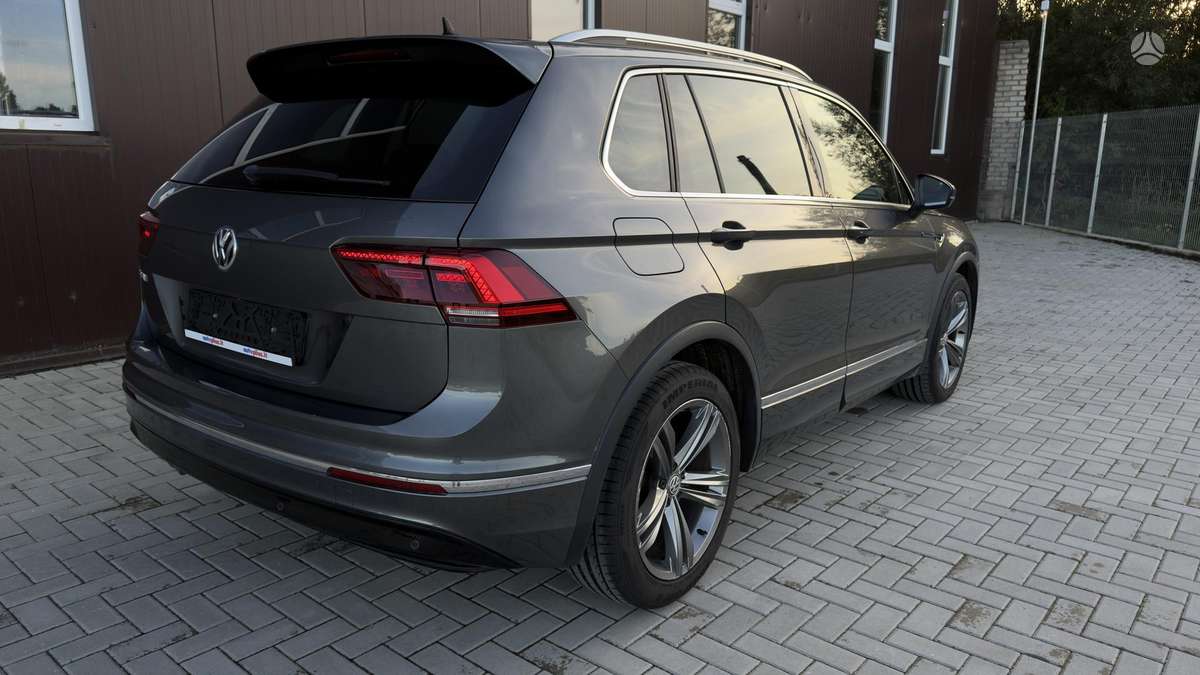 Volkswagen Tiguan - 5