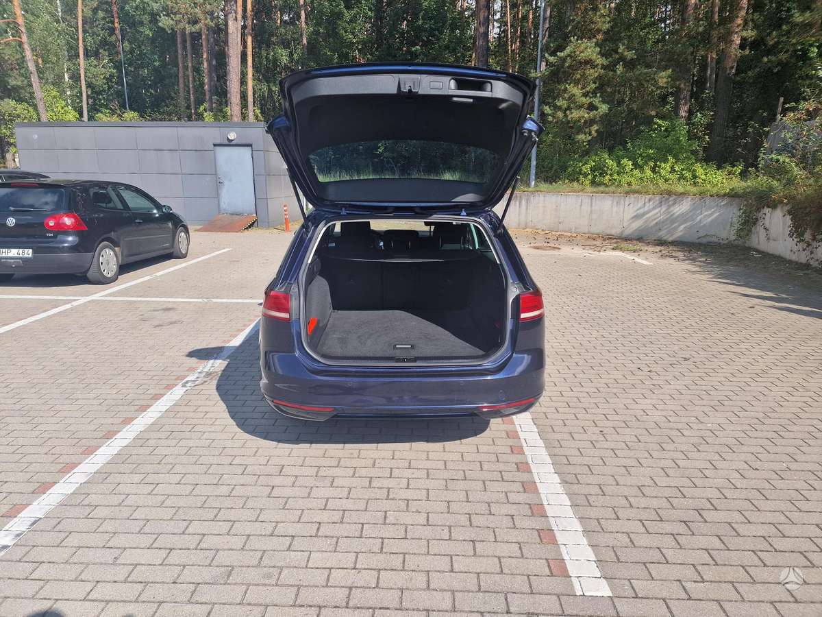 Volkswagen Passat - 6
