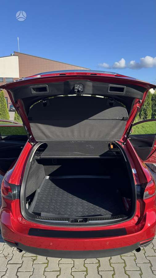 Mazda 6, 2.2 l., wagon