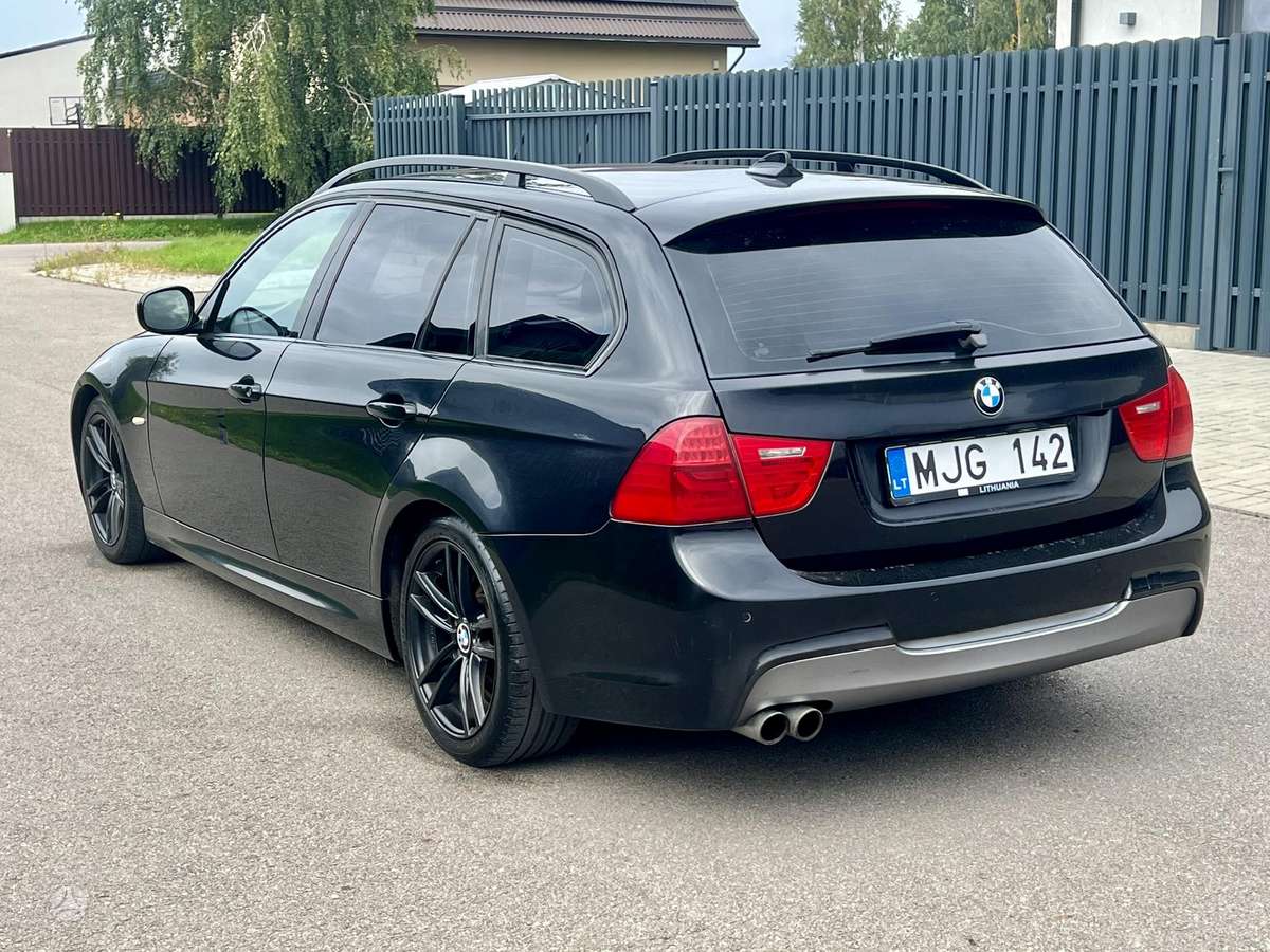 BMW 325, wagon