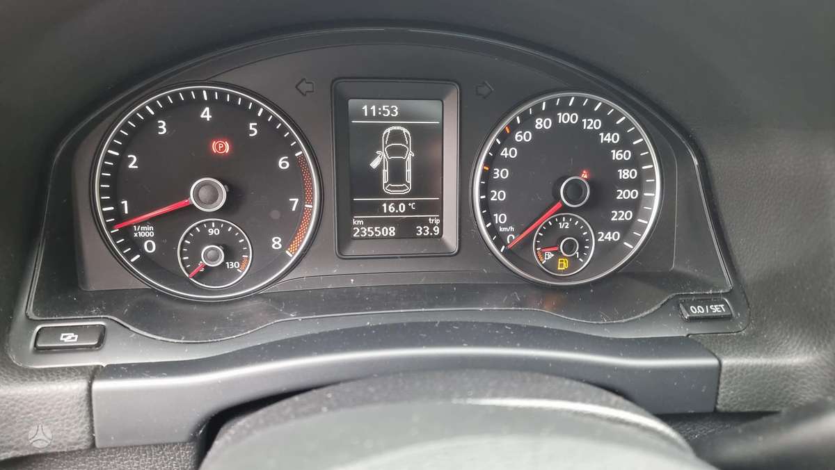 Volkswagen Golf Plus - 9