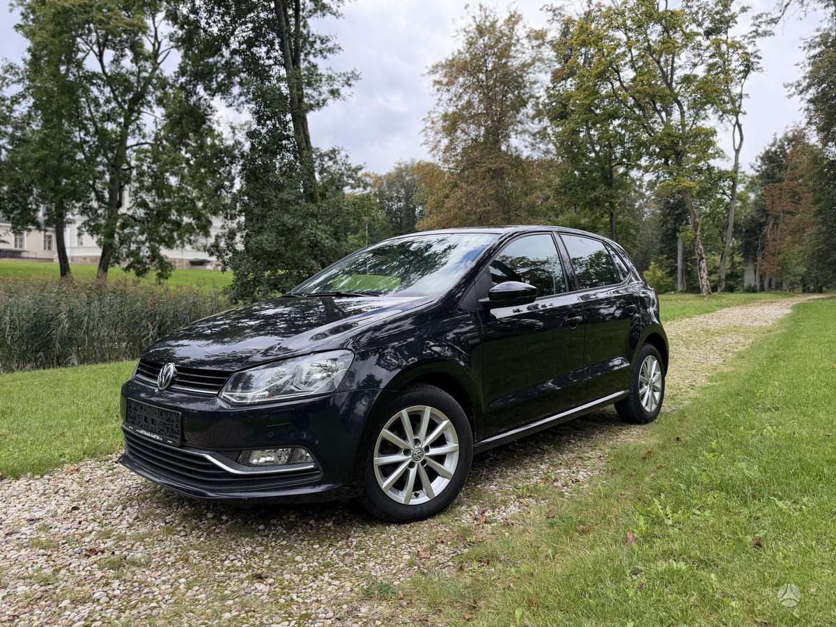 Volkswagen Polo - 1
