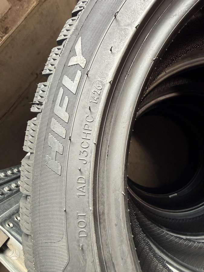 HI FLY Win-turi 216, winter 225/45 R17