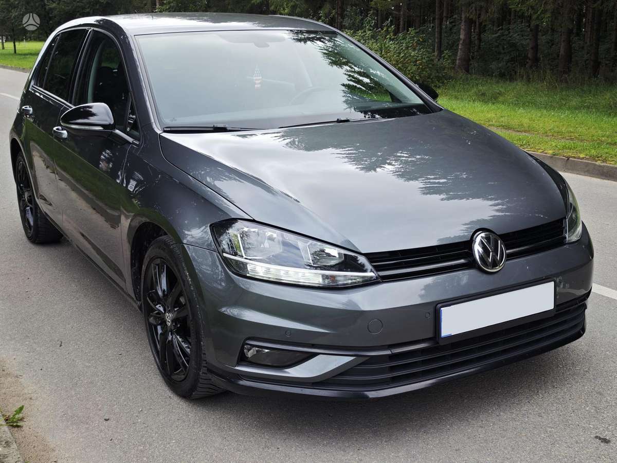 Volkswagen Golf - 3