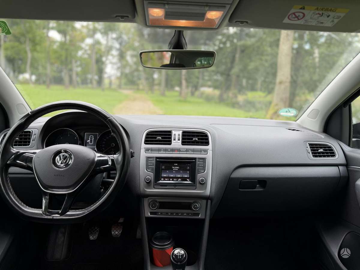 Volkswagen Polo - 8