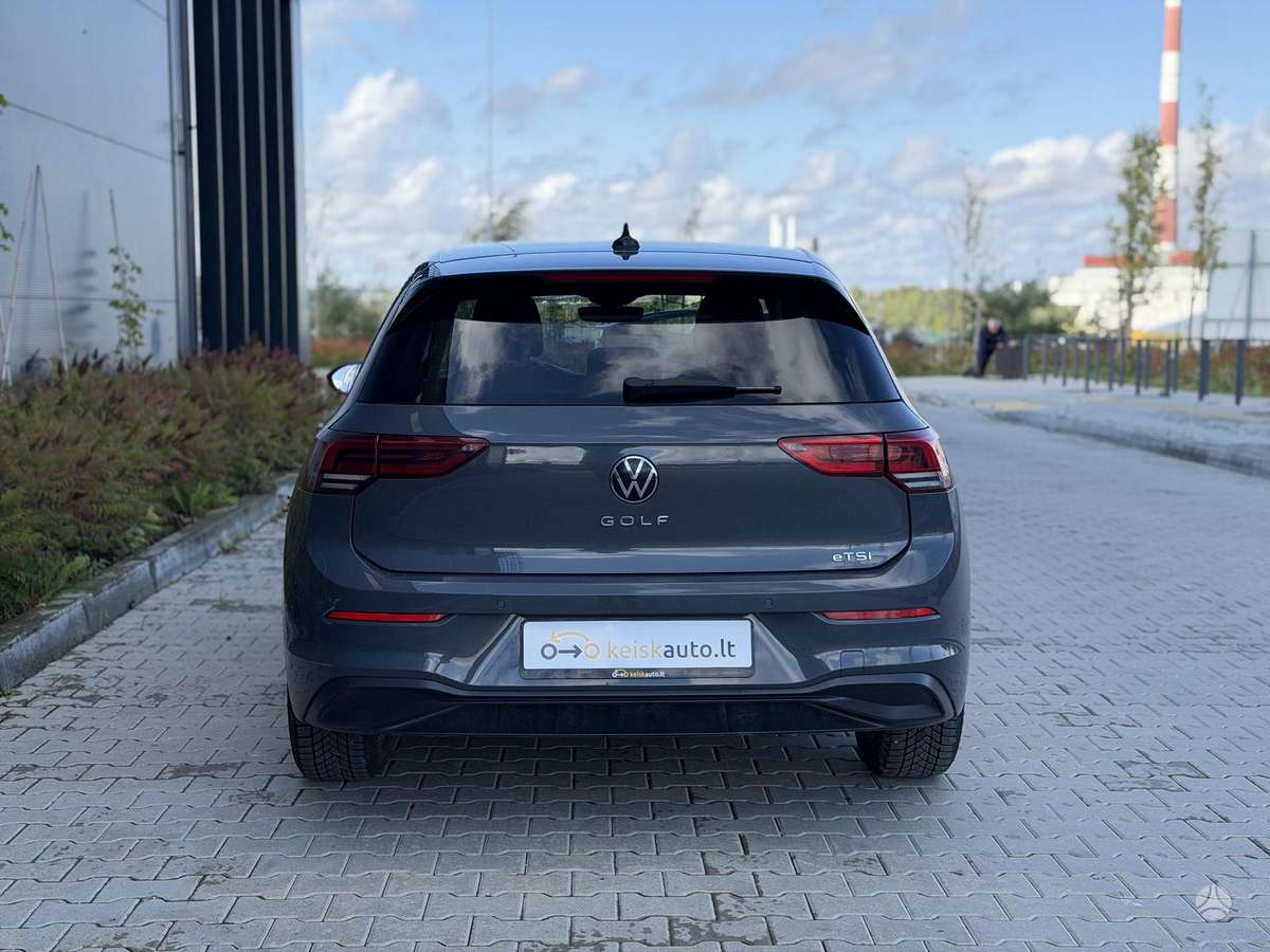 Volkswagen Golf - 12