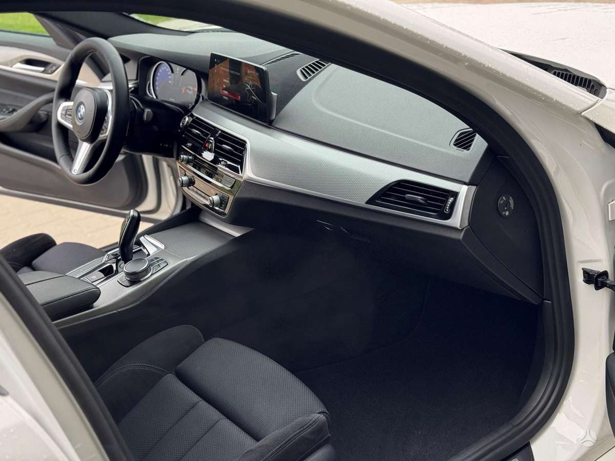 BMW 520, 2.0 l., universalas