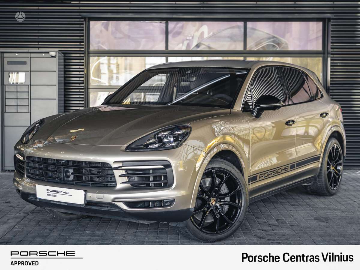 Porsche Cayenne - 1
