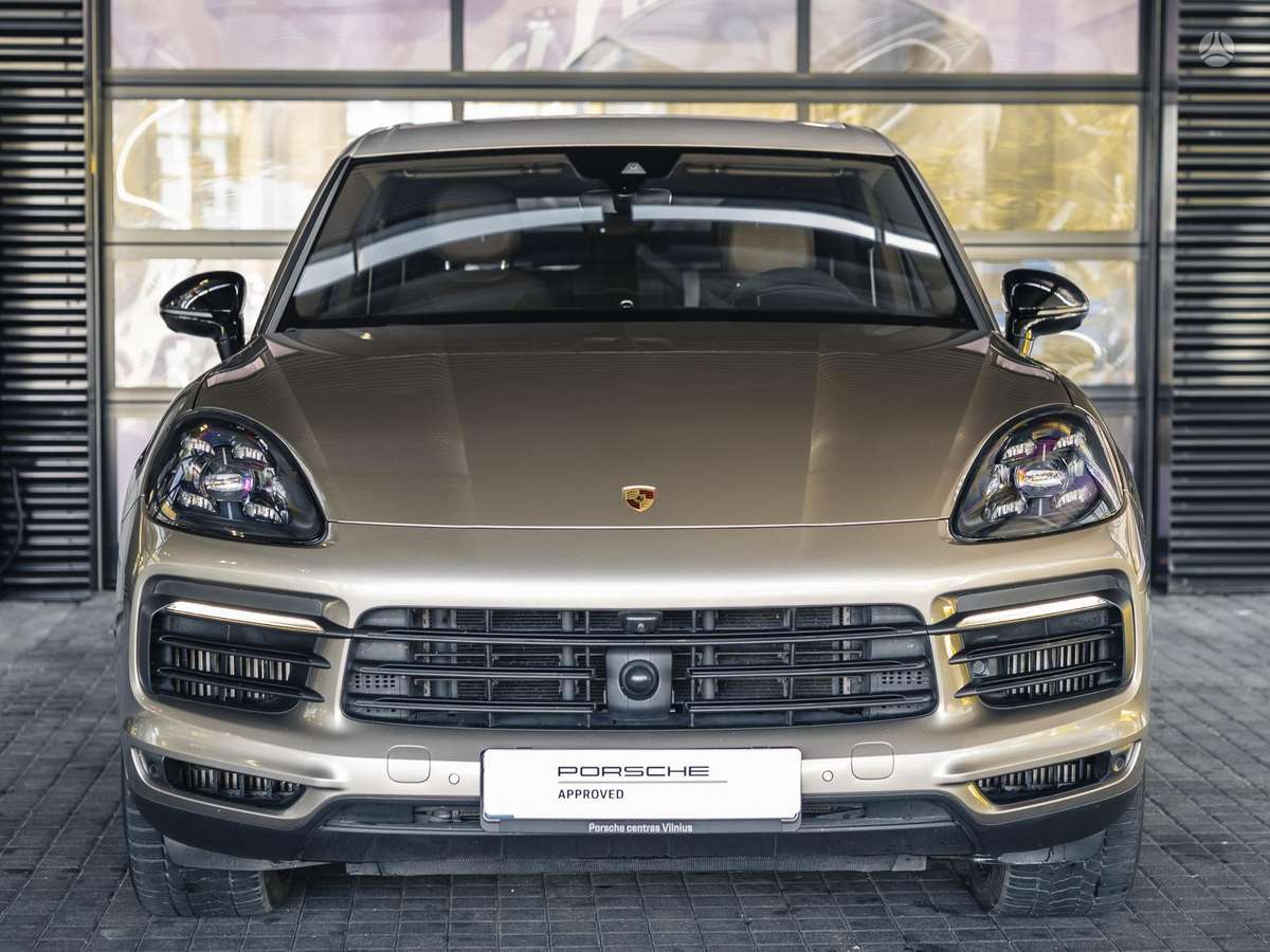 Porsche Cayenne - 8
