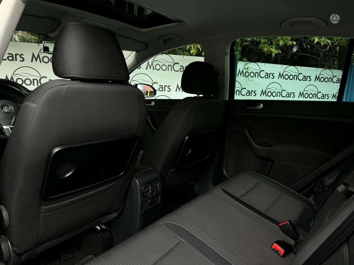 Volkswagen Golf Plus - 12