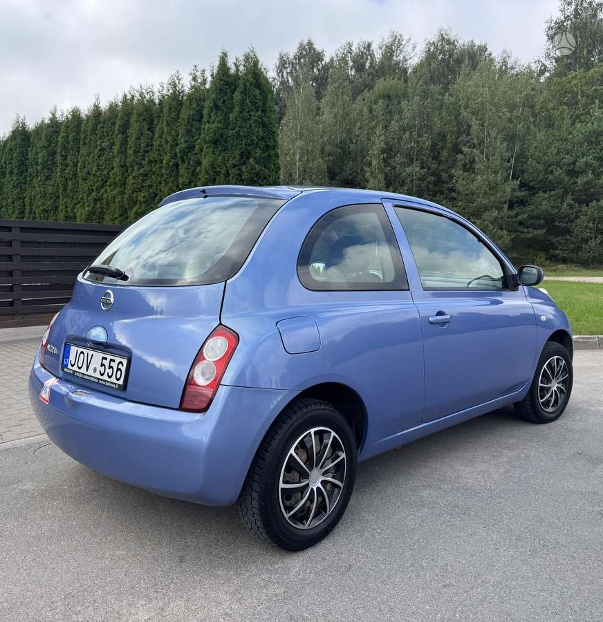 Nissan Micra, 1.2 l., hatchback