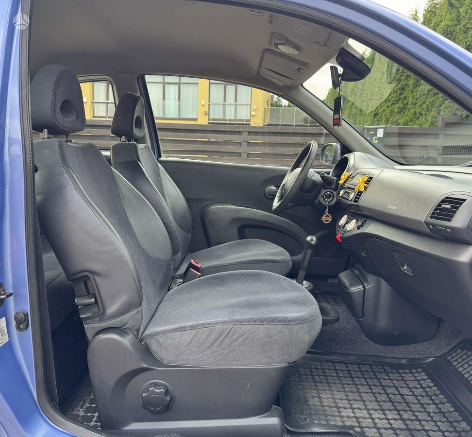 Nissan Micra, 1.2 l., hatchback